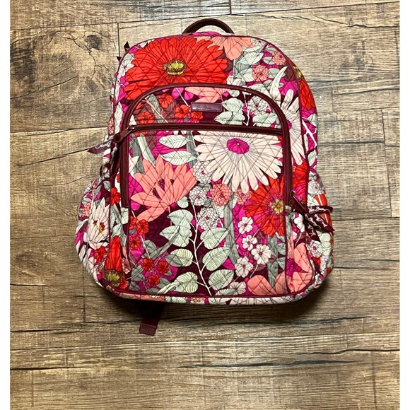 Vera Bradley keep Charged campus tech backpack floral - Picture 2 of 11